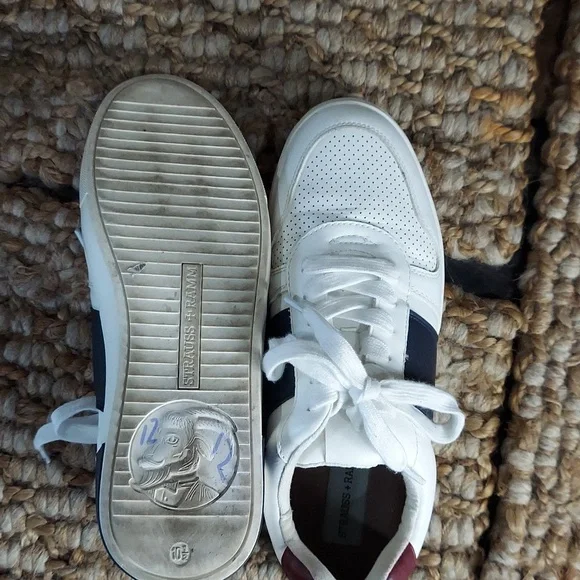 Strauss + Ramm Low Top Lace Up Sneaker/Tennis Shoe - Picture 7 of 10